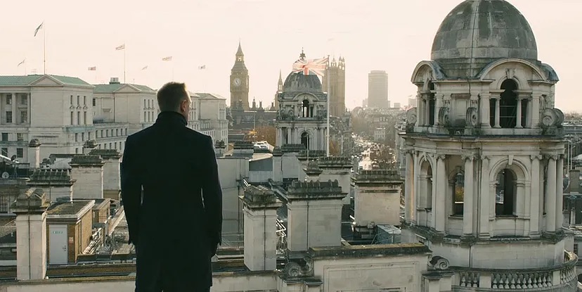 James Bond (Daniel Craig) looking out of Whitehall (London) in the movie Skyfall (2012)